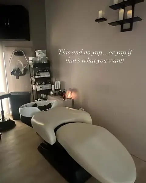 You are currently viewing Doré Head Spa & Wellness