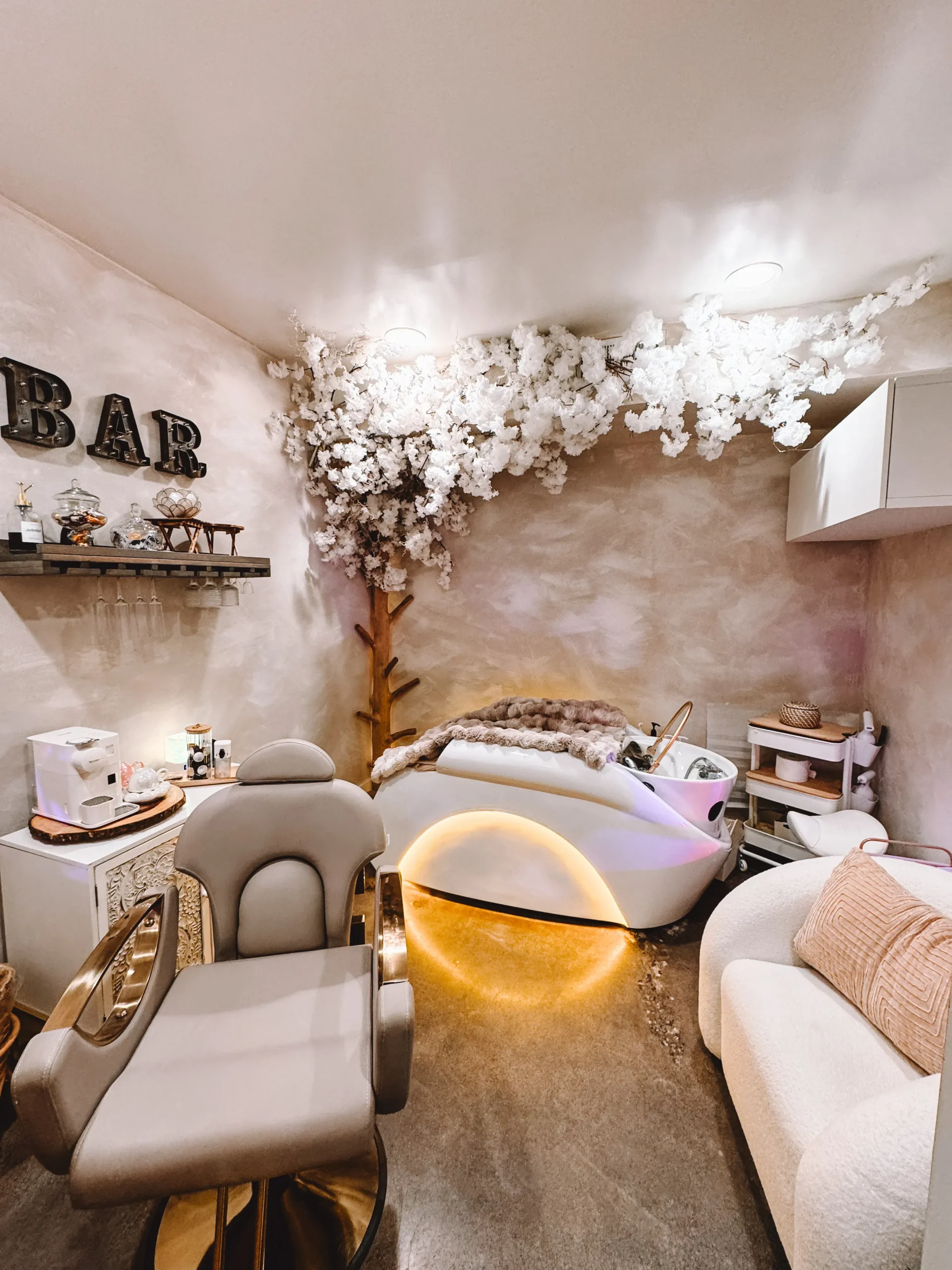 You are currently viewing Head Spa Bar