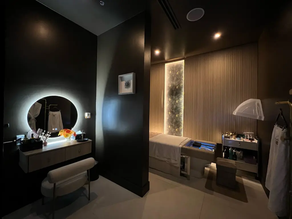 You are currently viewing Sawadee Aqua Spa -Massage and Waterfall Scalp Spa in Scottsdale